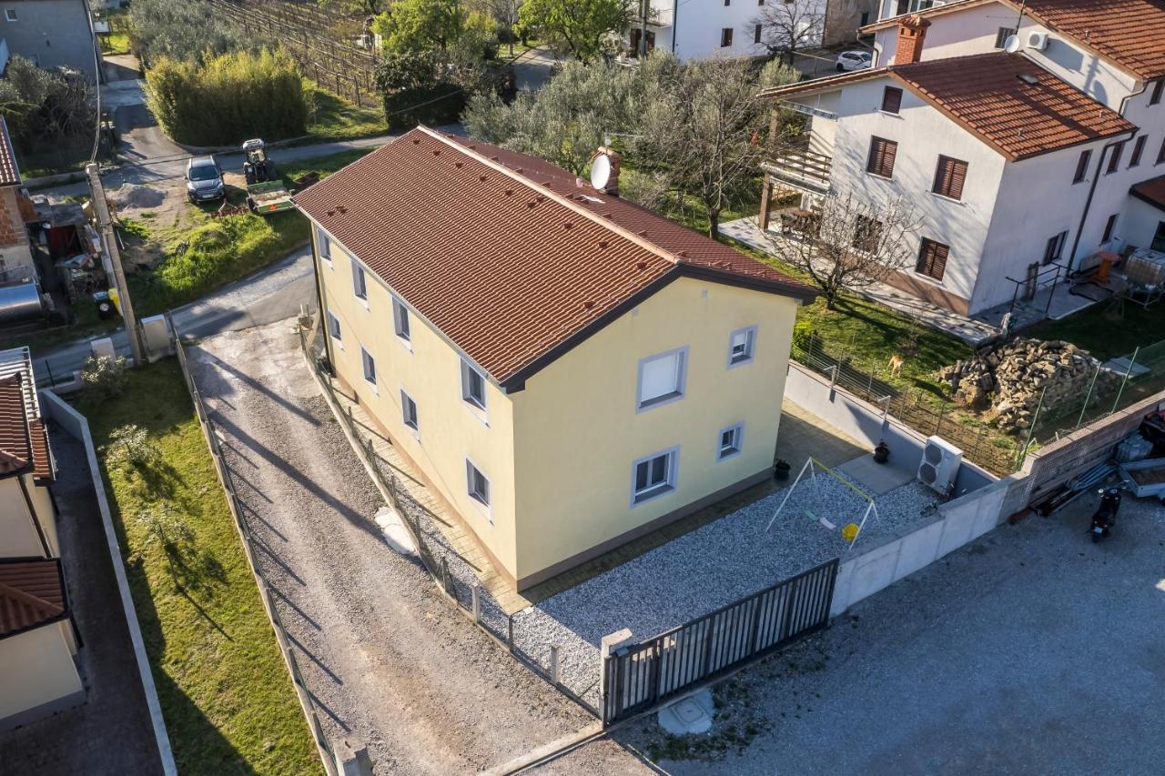 Apartments Mirela Koper Exterior photo